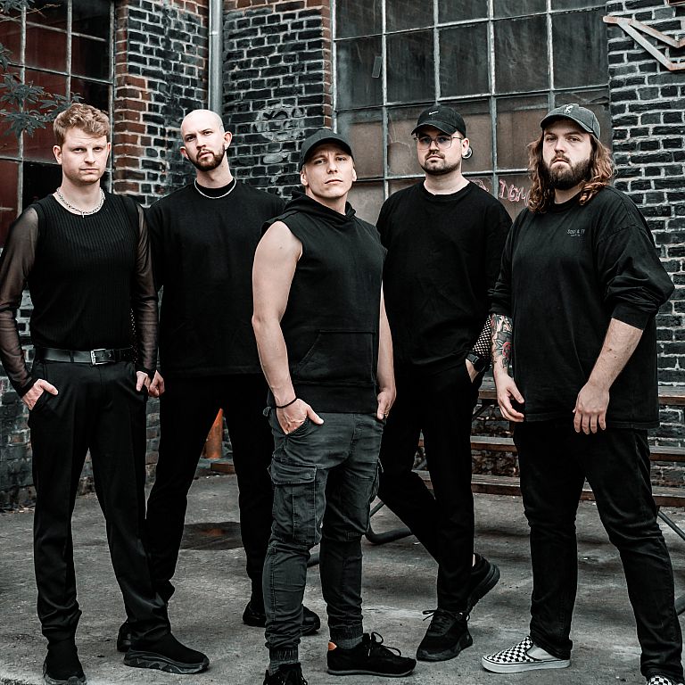 Avalanche Effect   AVALANCHE EFFECT stand for change: Not as a sudden break, but as a continuous process. The band from Münster, Germany write heavy music about growth, self-reflection and the courage to face who you are becoming.  Rooted in modern nu-me