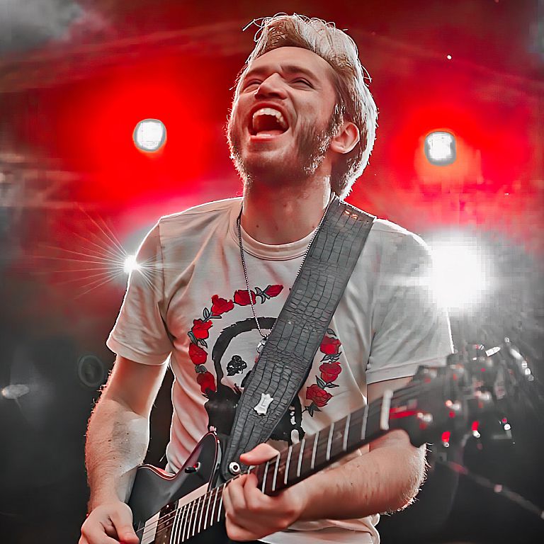 Eric Steckel    BIOGRAPHY    In an era where pedalboards, laptops and samples have become commonplace, Eric Steckel goes against the grain and harkens his listeners back to the days when great guitars were played loudly through great amps. Hailed by many 